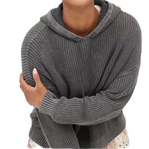 AERIE OFFLINE • EUC Oversized Hooded Ribbed Knit Sweater Smoked Gray • Small